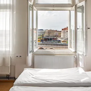 Hostel Drunken Monkey, Praga