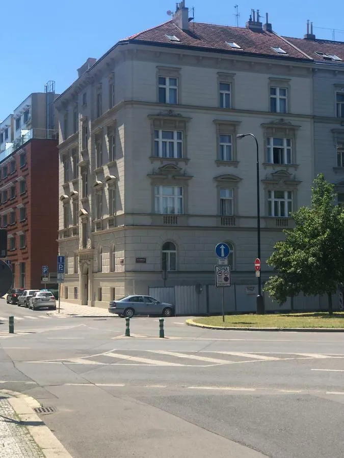 1St Prague Capsule Hostel Old Town
